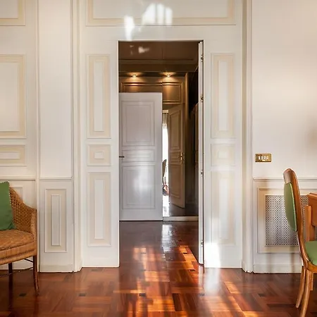 Domus Centro * Milão